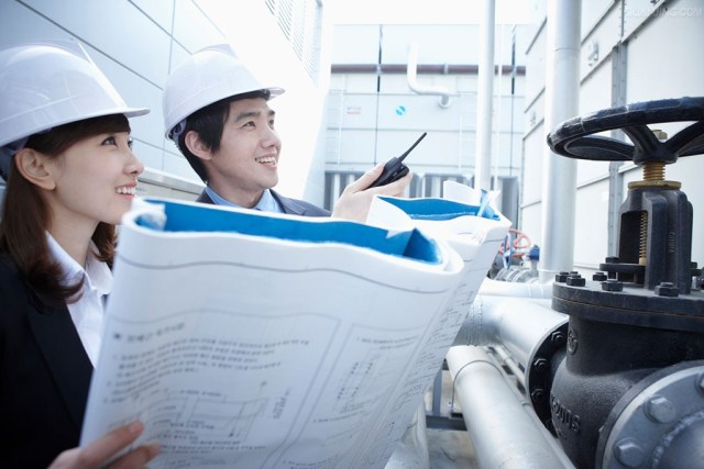 Comparison of Two Type Heat Transfer Fluid Systems